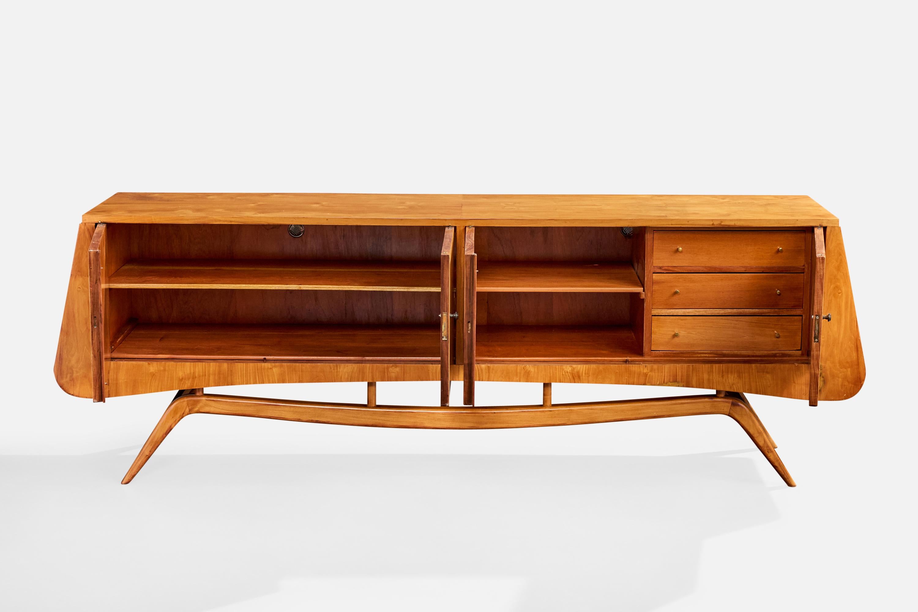 Brazilian Guiseppe Scapinelli, Sideboard, Wood, Brazil, 1950s For Sale