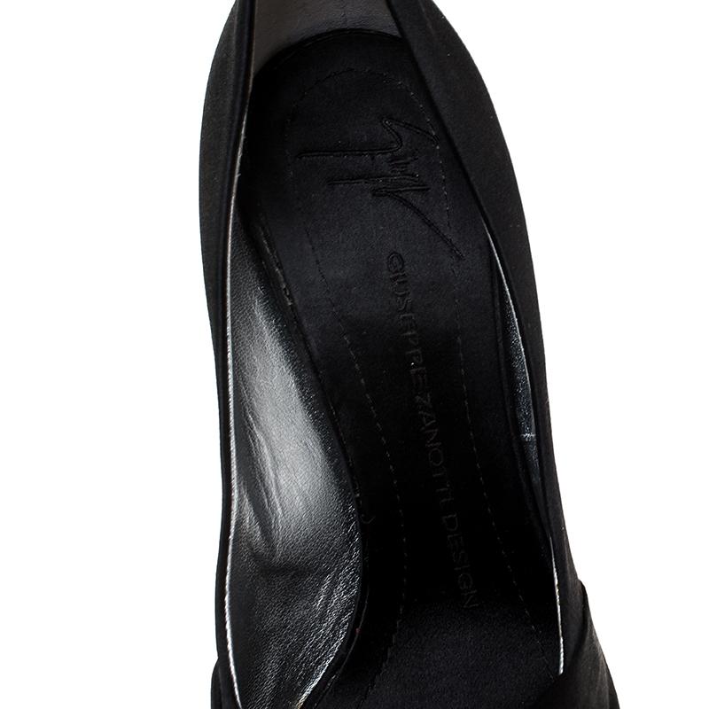 Women's Guiseppe Zanotti Black Knotted Satin Peep Toe Sculpted Heels Pumps Size 38.5