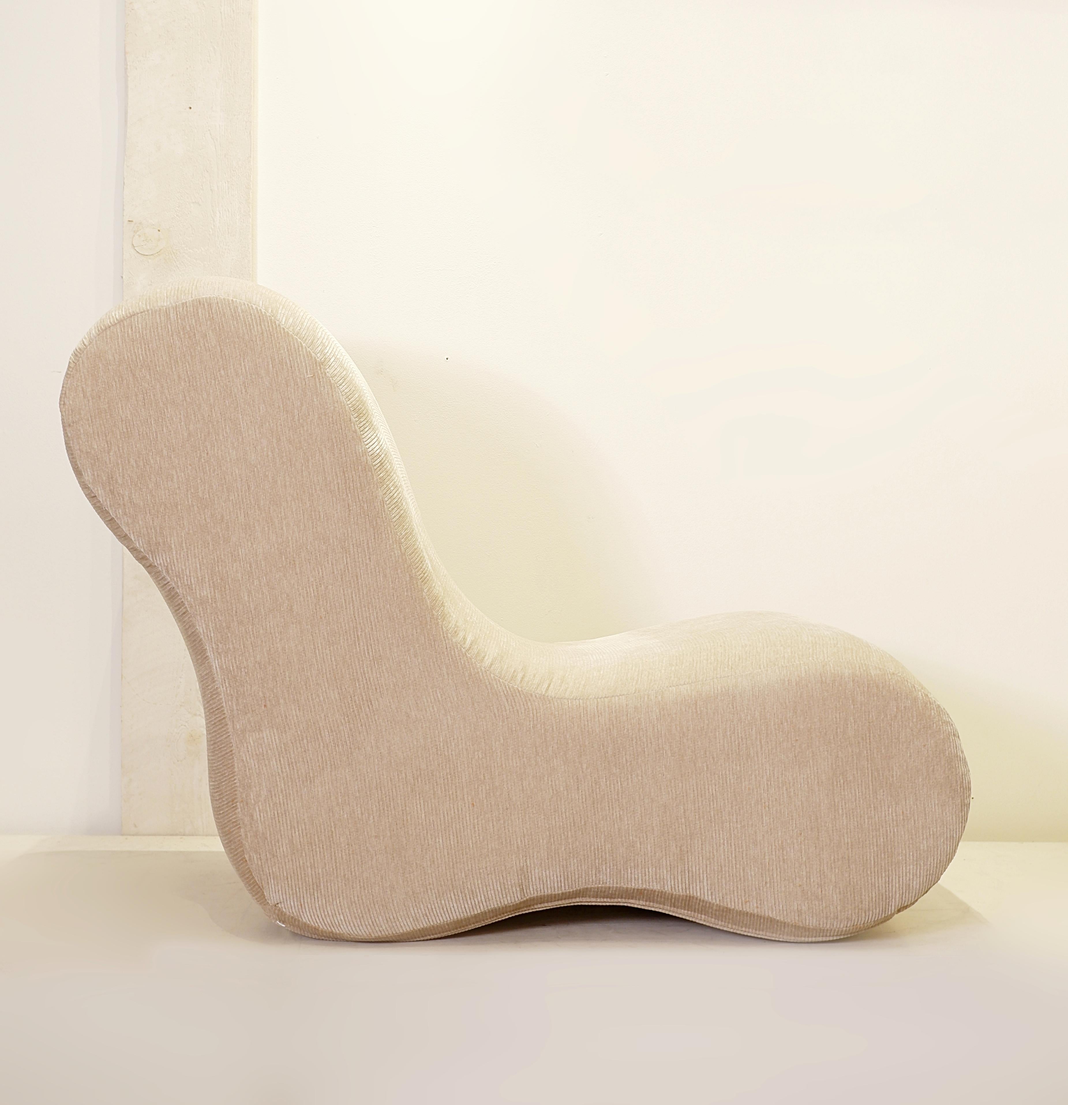Mid-Century Modern Guisseppe Raimondi/Gufram armchair For Sale