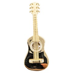Guitar Pendant with Cubic Zirconia in 14k Yellow Gold