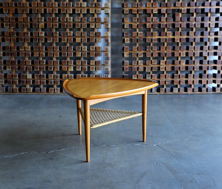 "Guitar Pick" Side Table by Kofod Larsen for Selig at 1stDibs