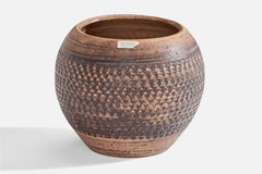 Guldkroken, Vase, Stoneware, Sweden, 1960s