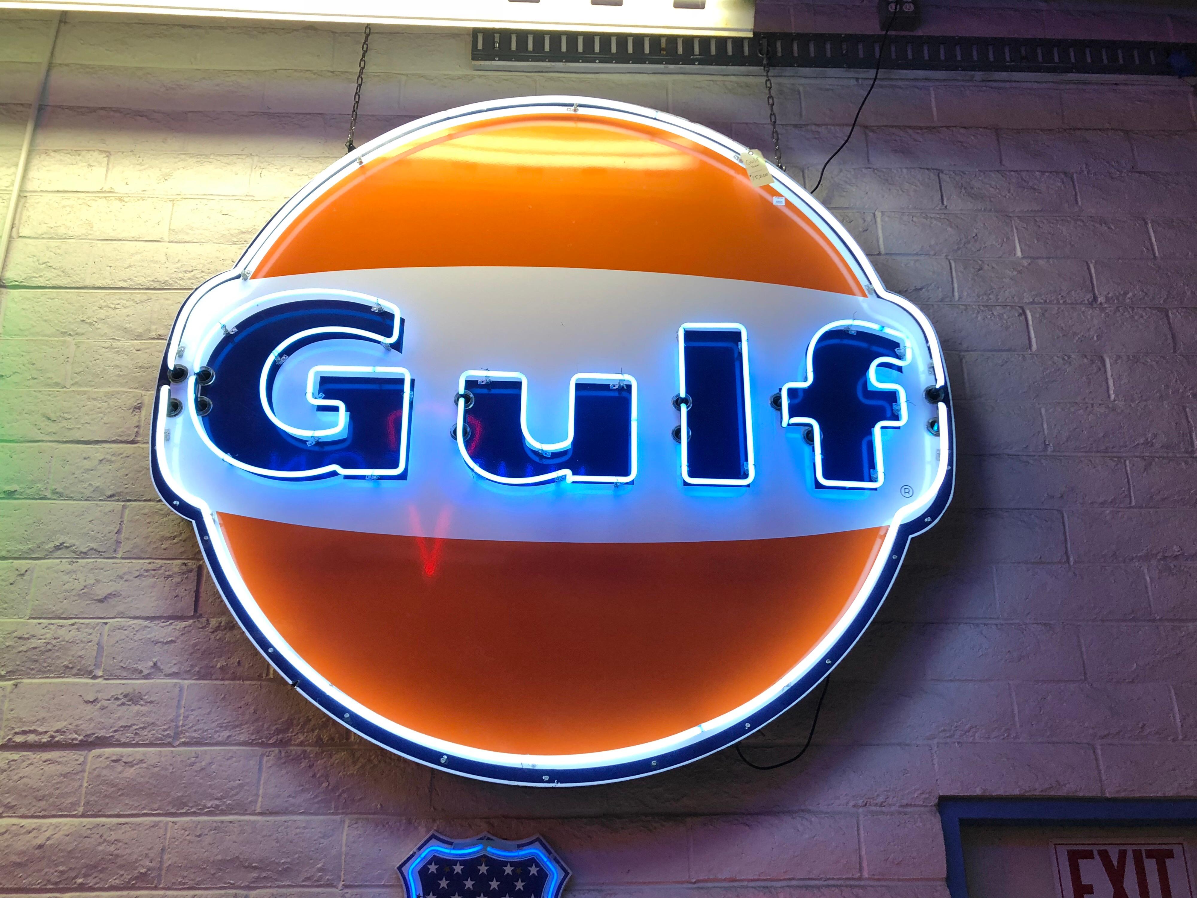 gulf neon sign