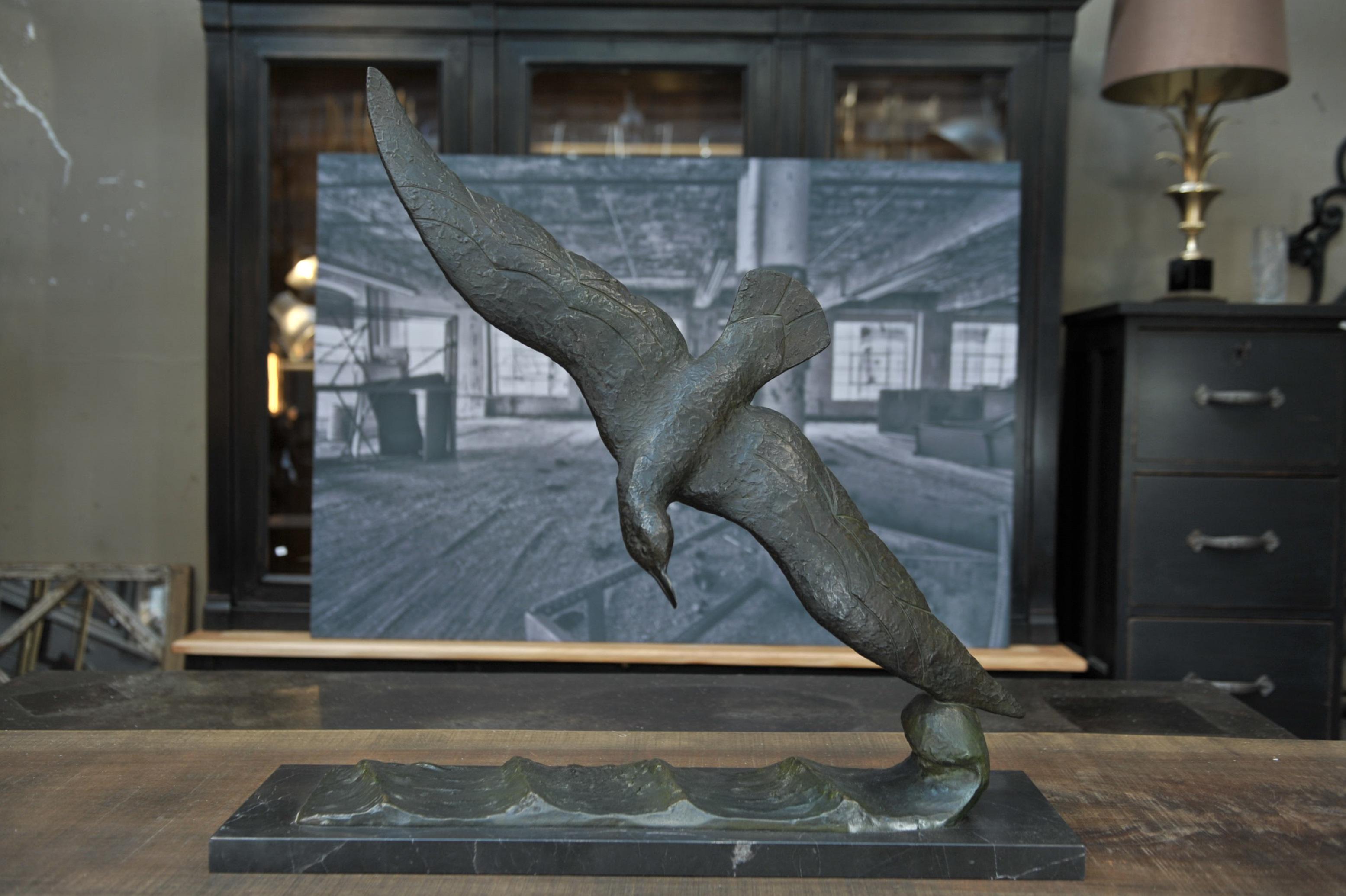 Gull Bird Art Déco Bronze Sculpture by Georges Raoul Garreau For Sale 1