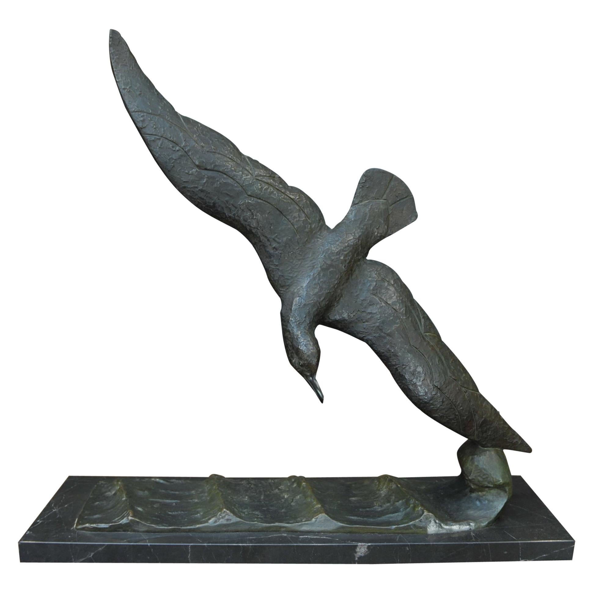 Gull Bird Art Déco Bronze Sculpture by Georges Raoul Garreau For Sale