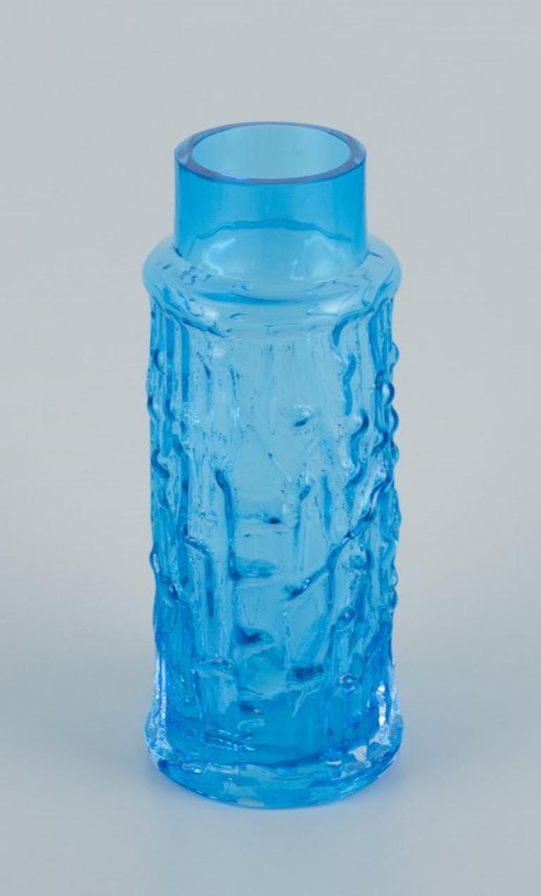 Swedish Gullaskruf, Sweden, glass vase in blue mouth-blown art glass.  For Sale