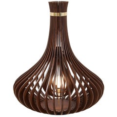 Lampadaire en bois brésilien contemporain Gulliver de Lattoog