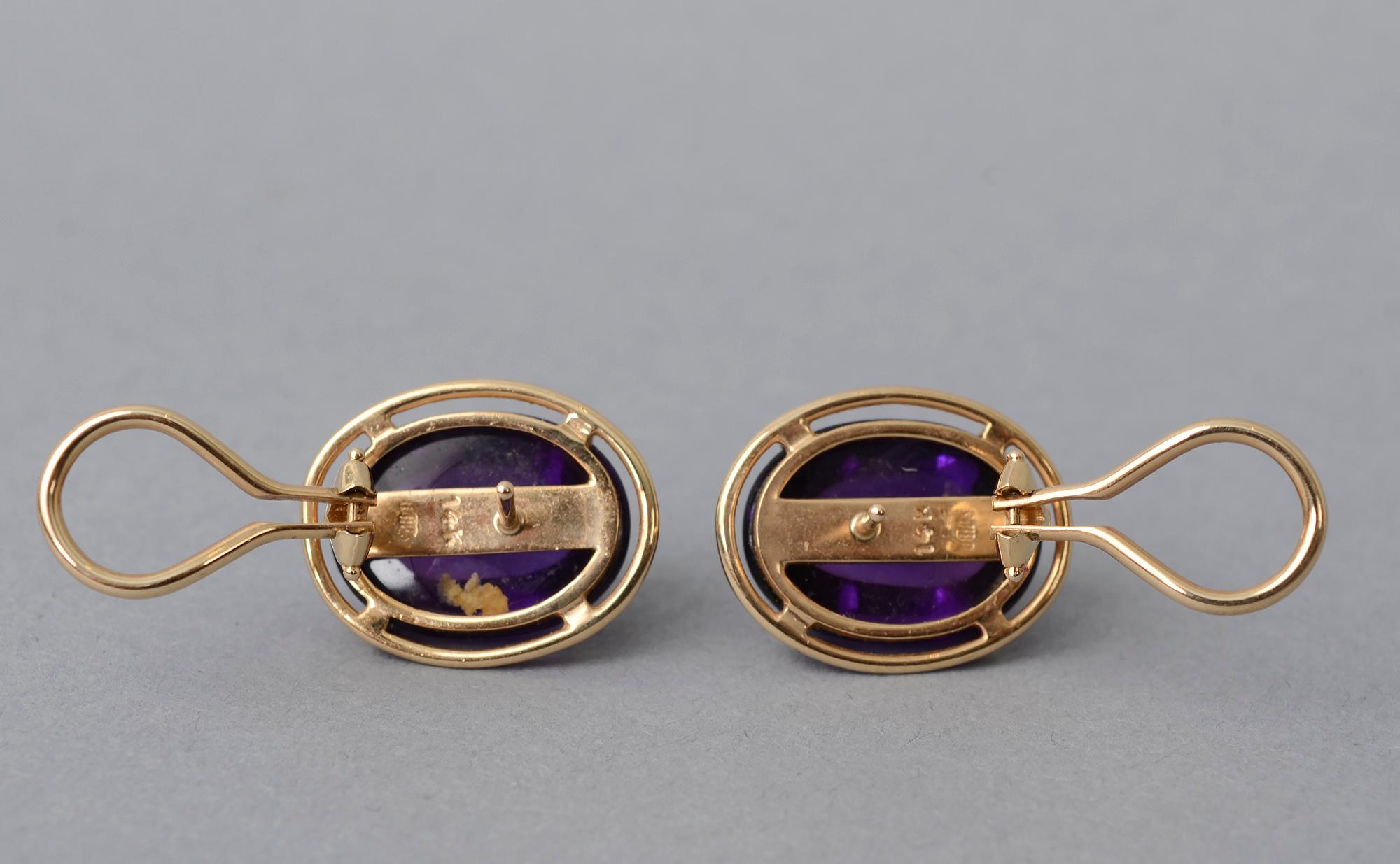 Gump's Amethyst Gold Earrings In Excellent Condition In Darnestown, MD