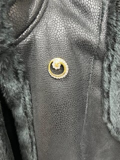 Gump’s Diamond 18k Yellow Gold Brooch By Ron McNamer