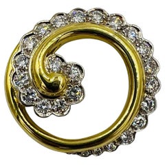 Spilla in oro giallo 18k con diamante di Gump di Ron McNamer
