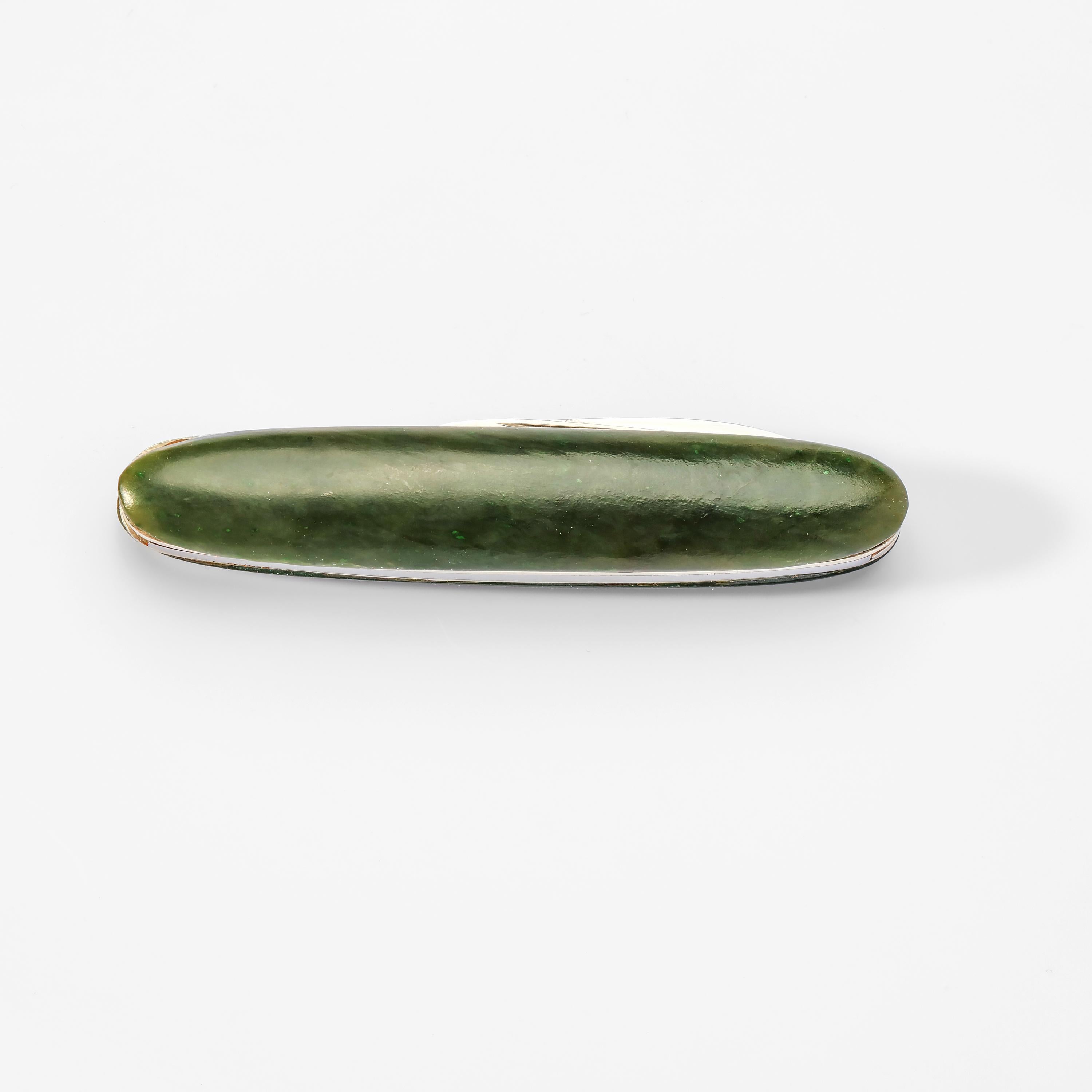 jade handle pocket knife