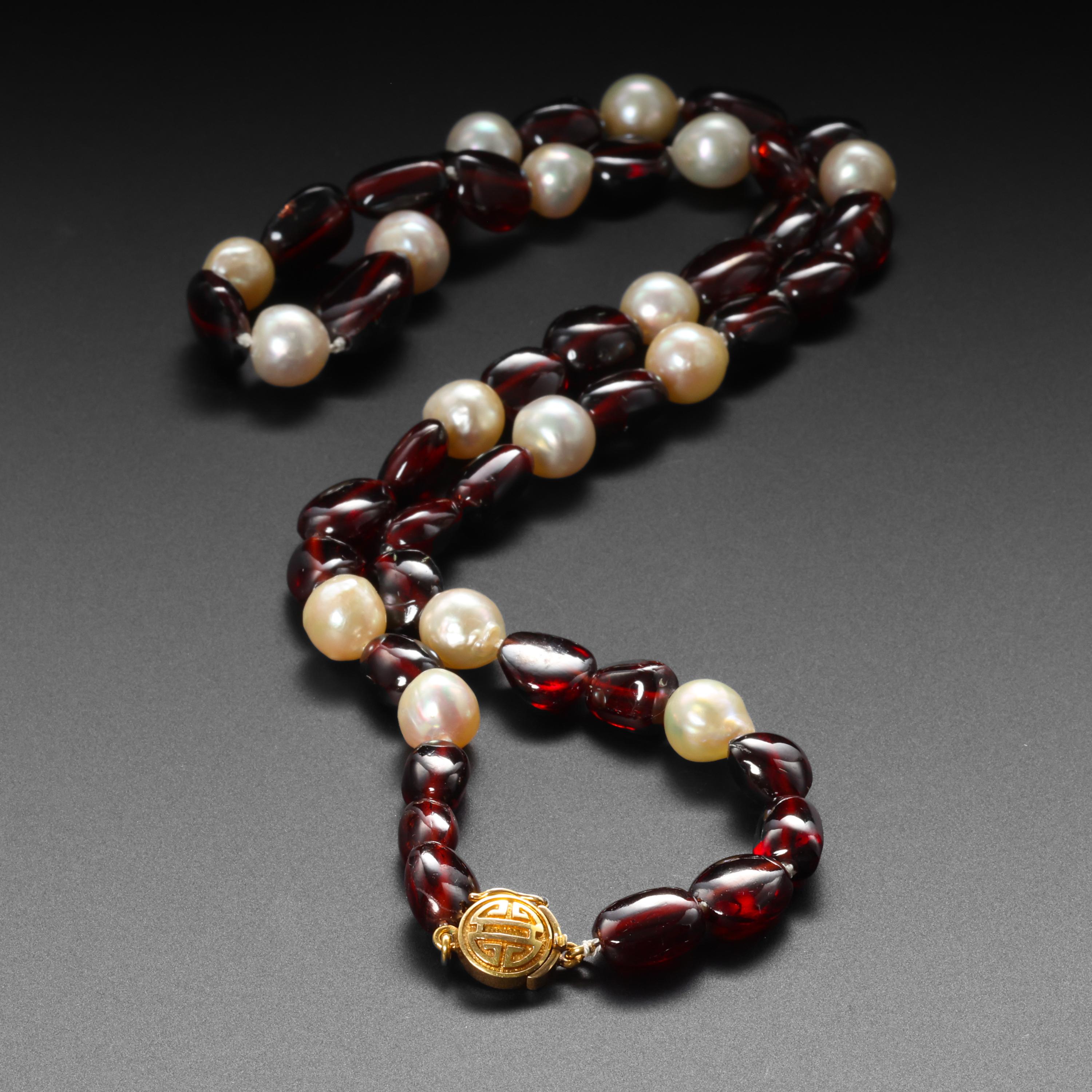 garnet and pearl necklace