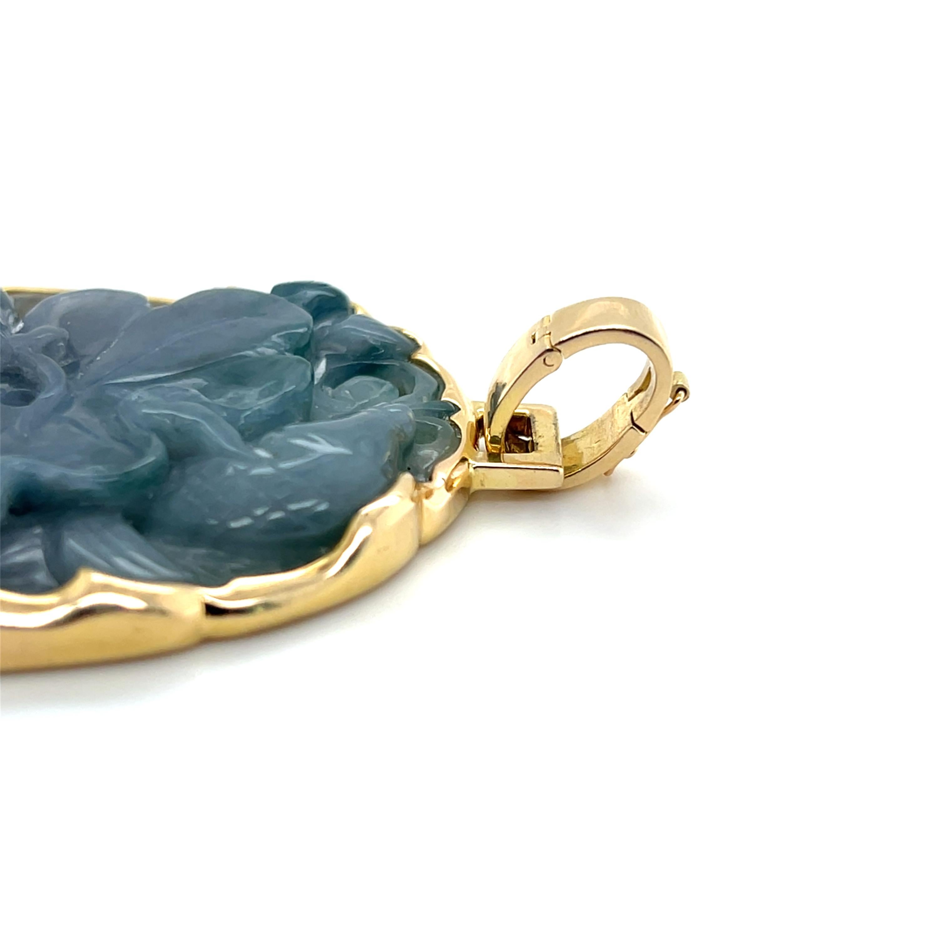 Gump's San Francisco Contemporary Jade and 14k Yellow Gold Pendant 5