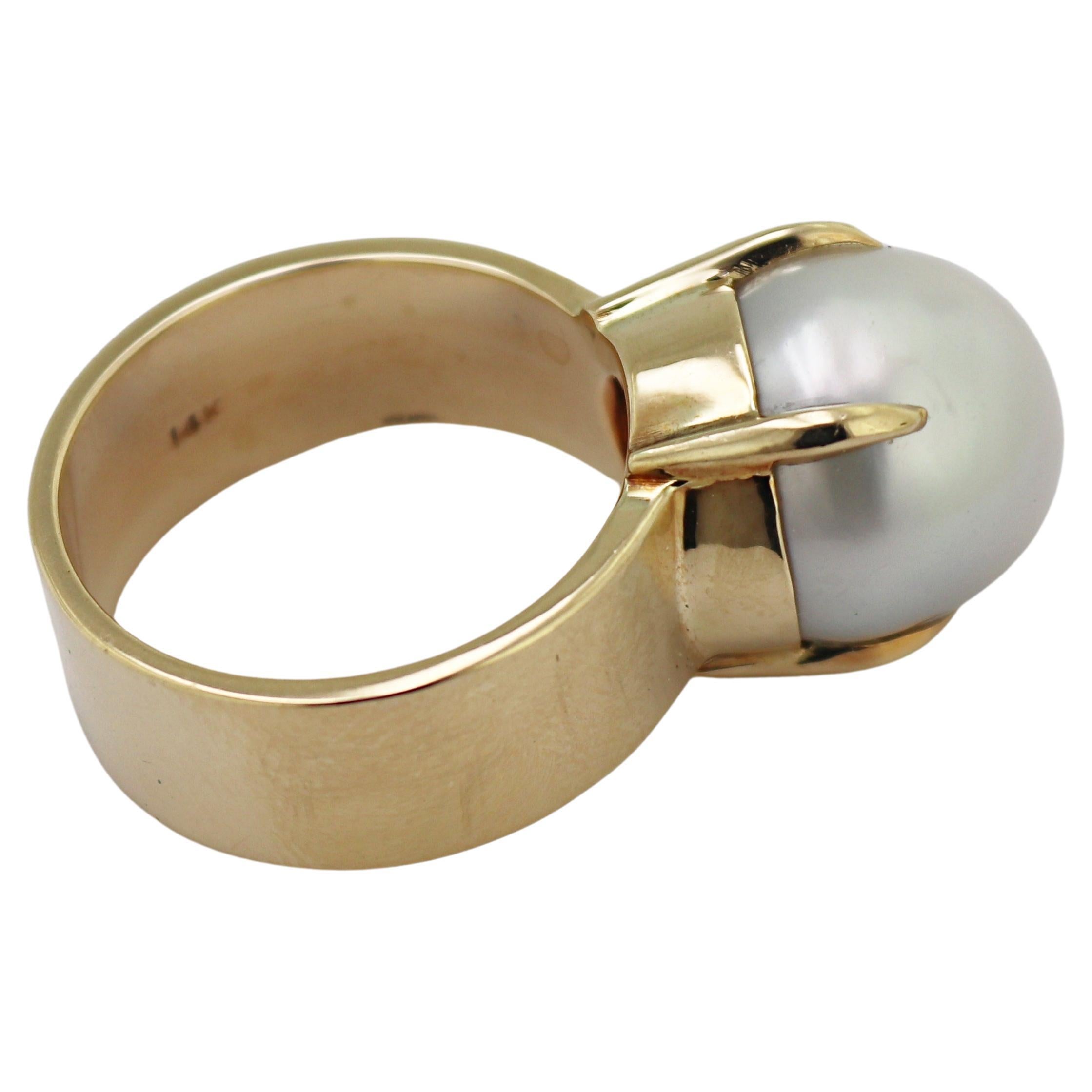 Gump's South Sea Cultured Pearl Yellow Gold Ring For Sale at 1stDibs