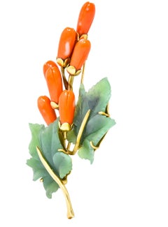 Gumps Vintage Coral Jade 14 Karat Yellow Gold Floral Brooch
