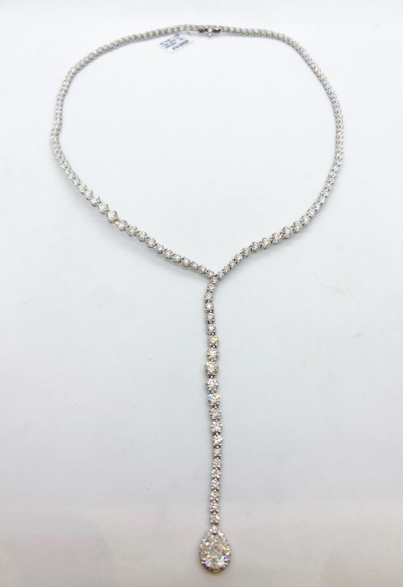 Gumuchian Platinum & Diamond 15.55Ct. Cascade Necklace with .94Ct. Pear Diamond For Sale 1
