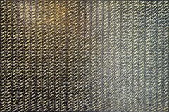 X negras de Gunda Jastorff - Pintura geométrica contemporánea con textura