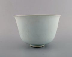 Gunhild Aaberg, Danish Contemporary Ceramist, Unique Bowl in Porcelain, 1980s