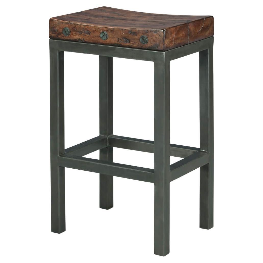 Tabouret de bar à assise en planches en fer gris métallisé en vente