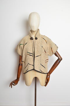 Gunn Trigère of Beverley Hills Woven Construction Fitted Cream Jacket