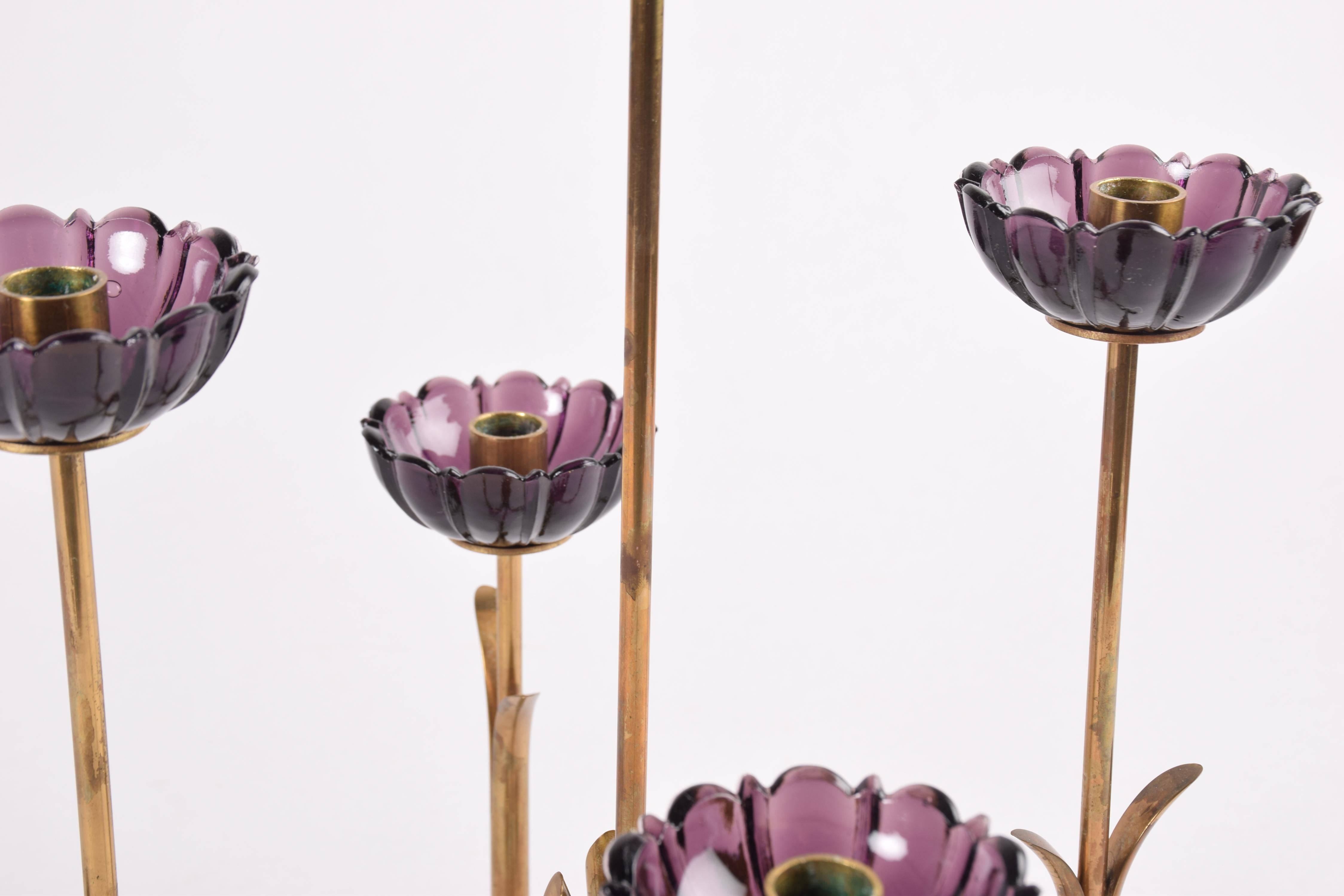 Gunnar Ander 4 Flower Candelabra Brass & Purple Glass, Ystad Metall Sweden 1960s In Good Condition For Sale In Silkeborg, Silkeborg
