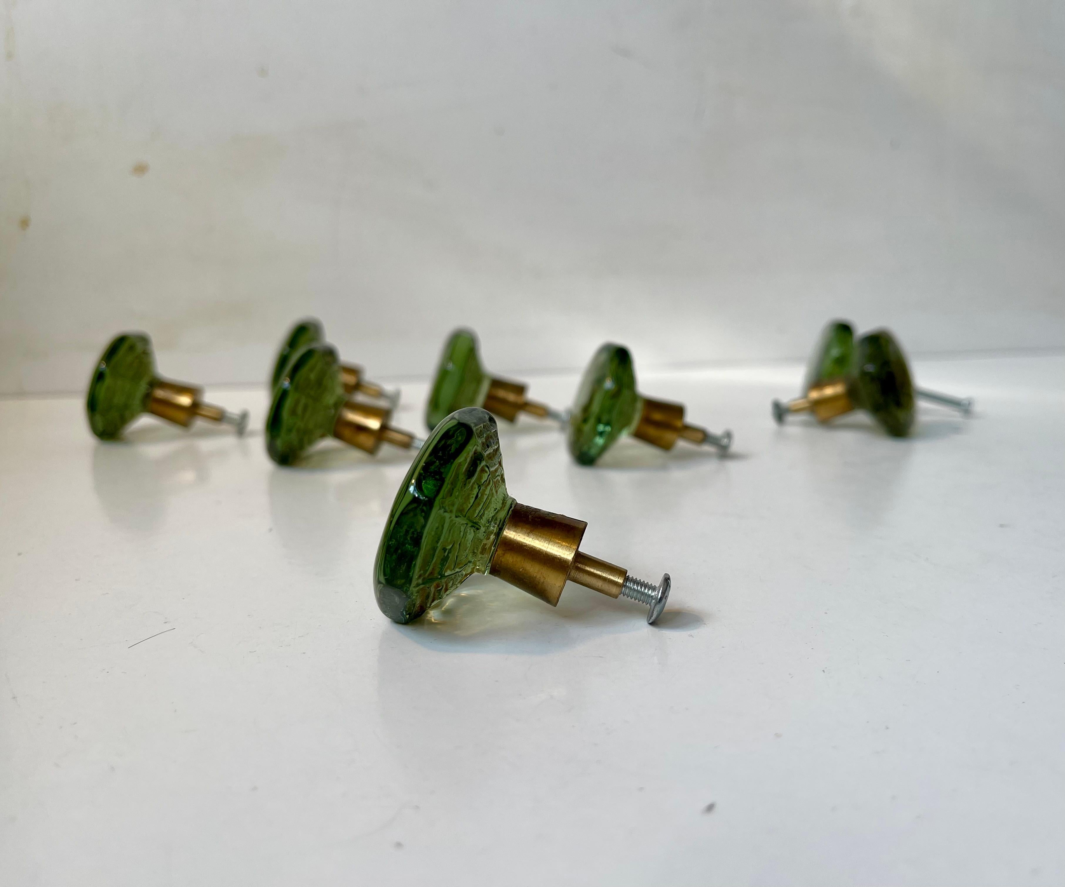 Swedish Gunnar Ander Spiderweb Glass Knobs for Lindshammer Sweden, Set of 8