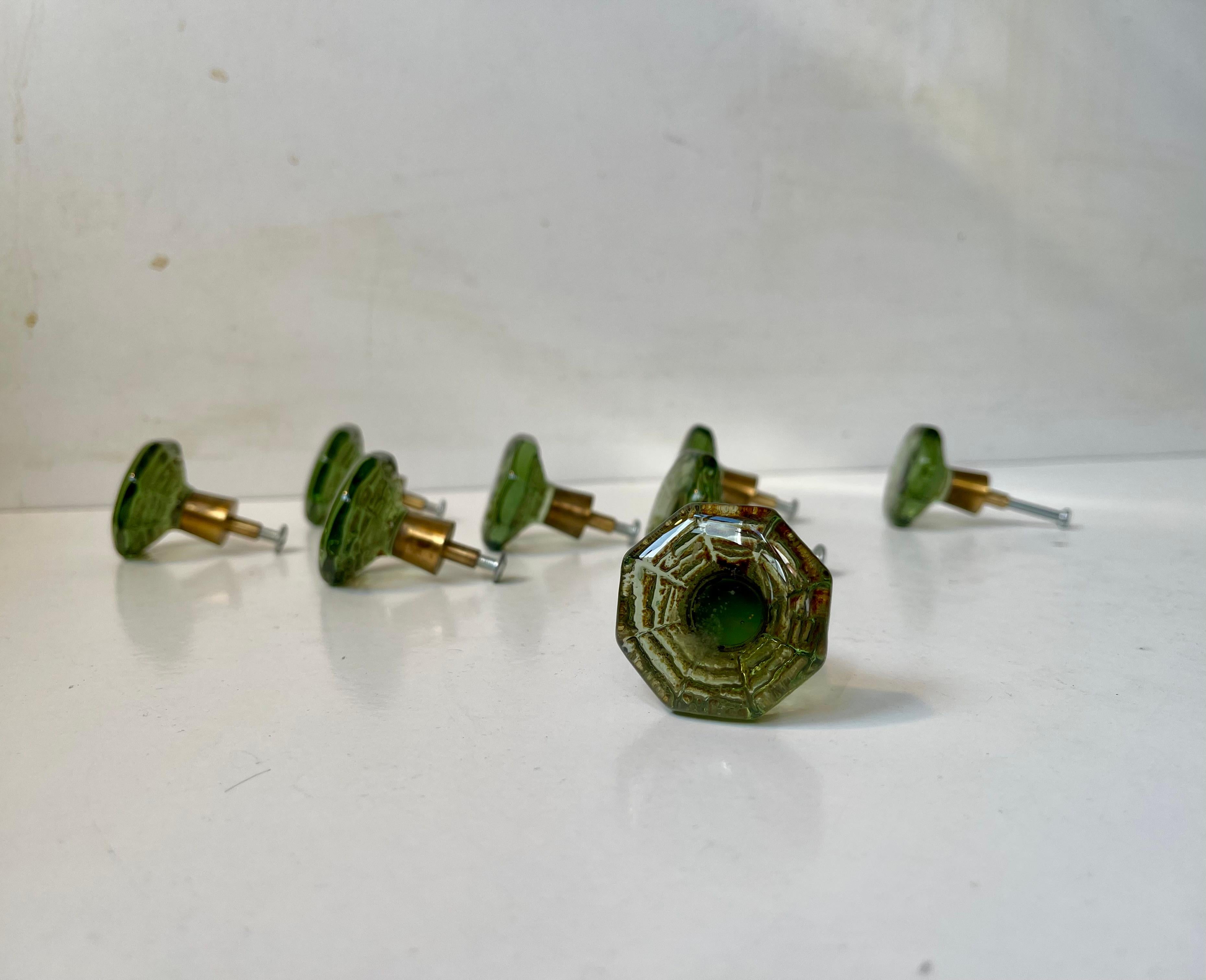 Gunnar Ander Spiderweb Glass Knobs for Lindshammer Sweden, Set of 8 In Good Condition In Esbjerg, DK