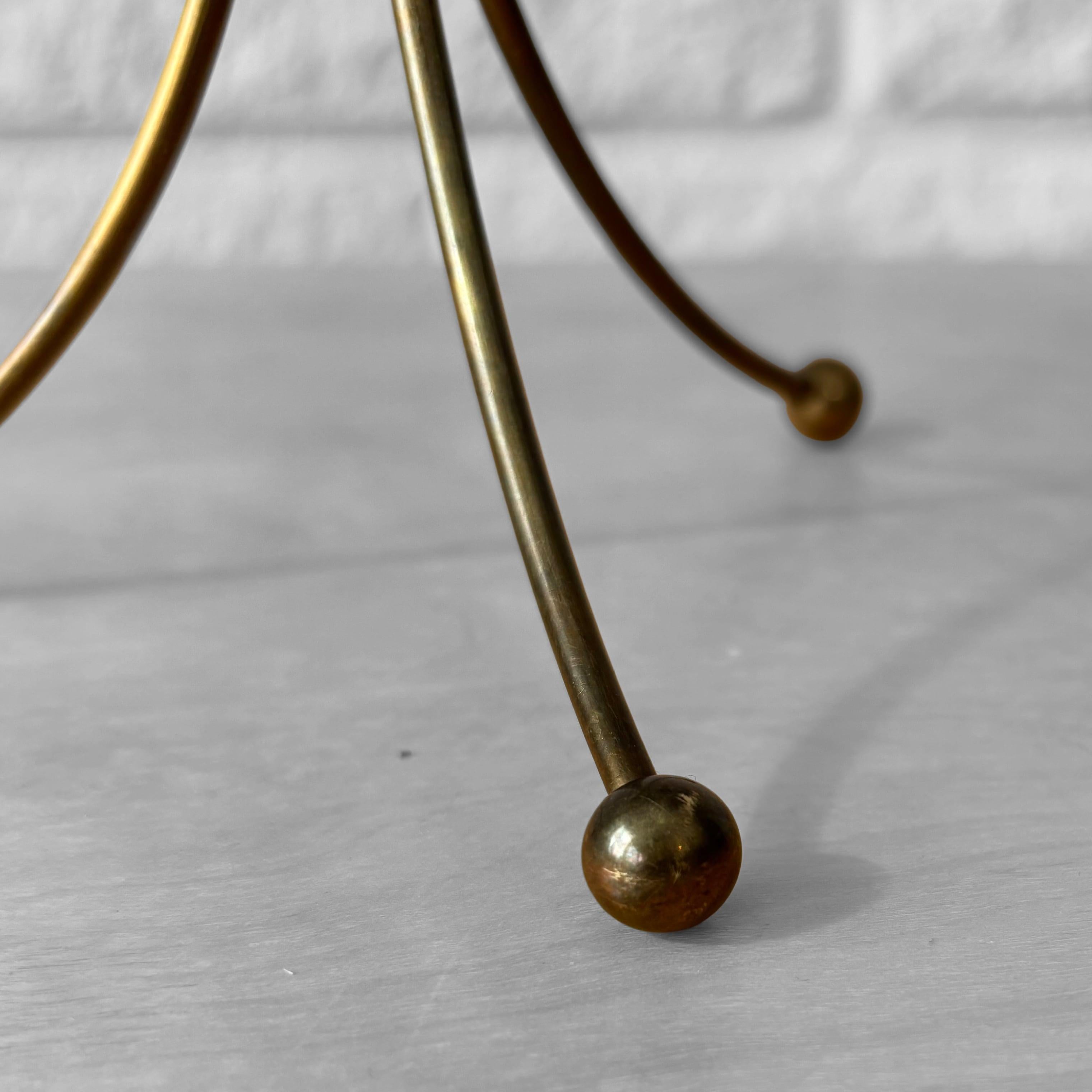 Gunnar Ander, Ystad-Metall, candeliere a candelabro, ottone e vetro, Svezia, anni '60 in vendita 2