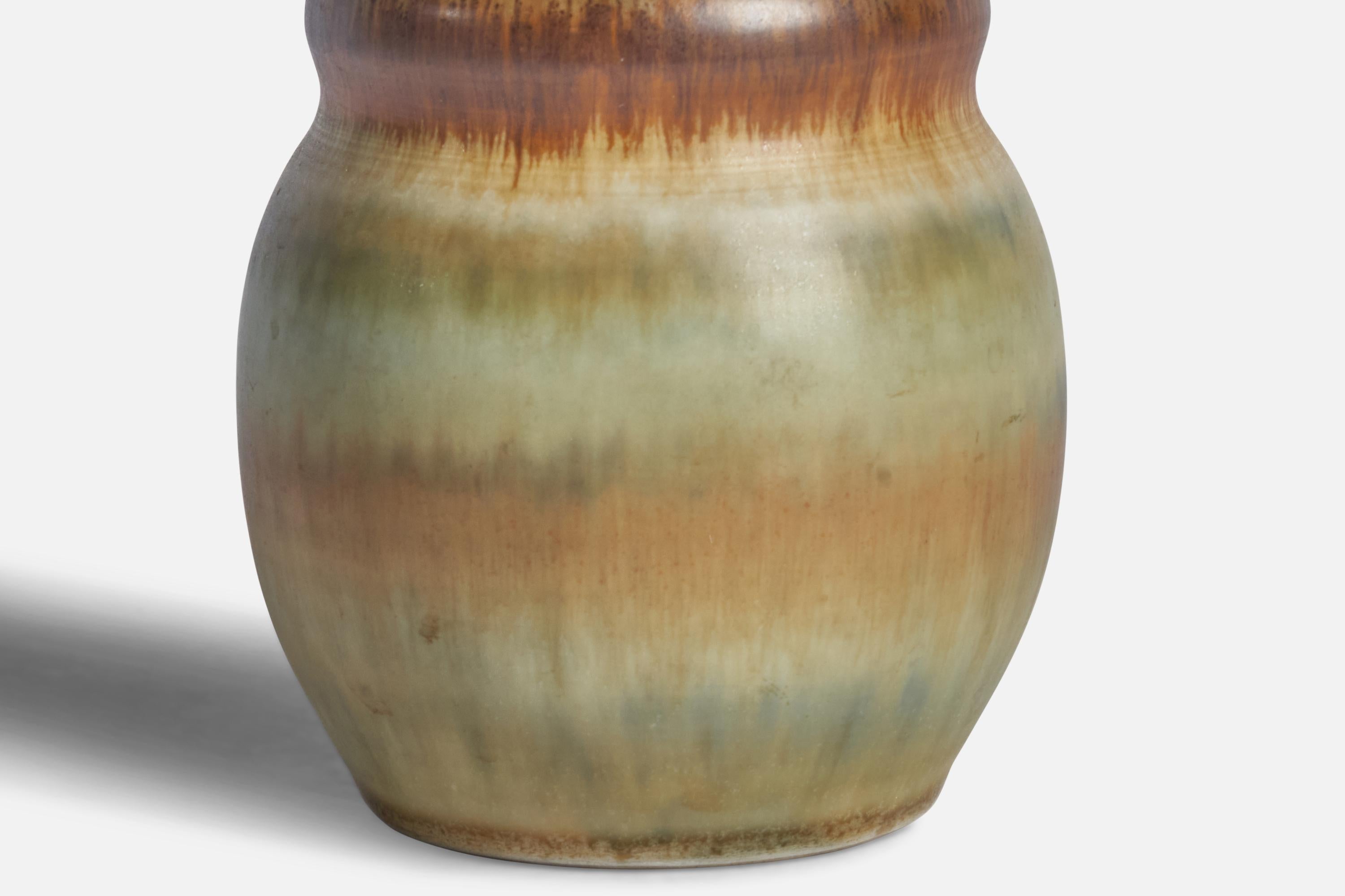 Gunnar Andersson, Vase, Stoneware, Sweden, 1970s In Good Condition For Sale In High Point, NC