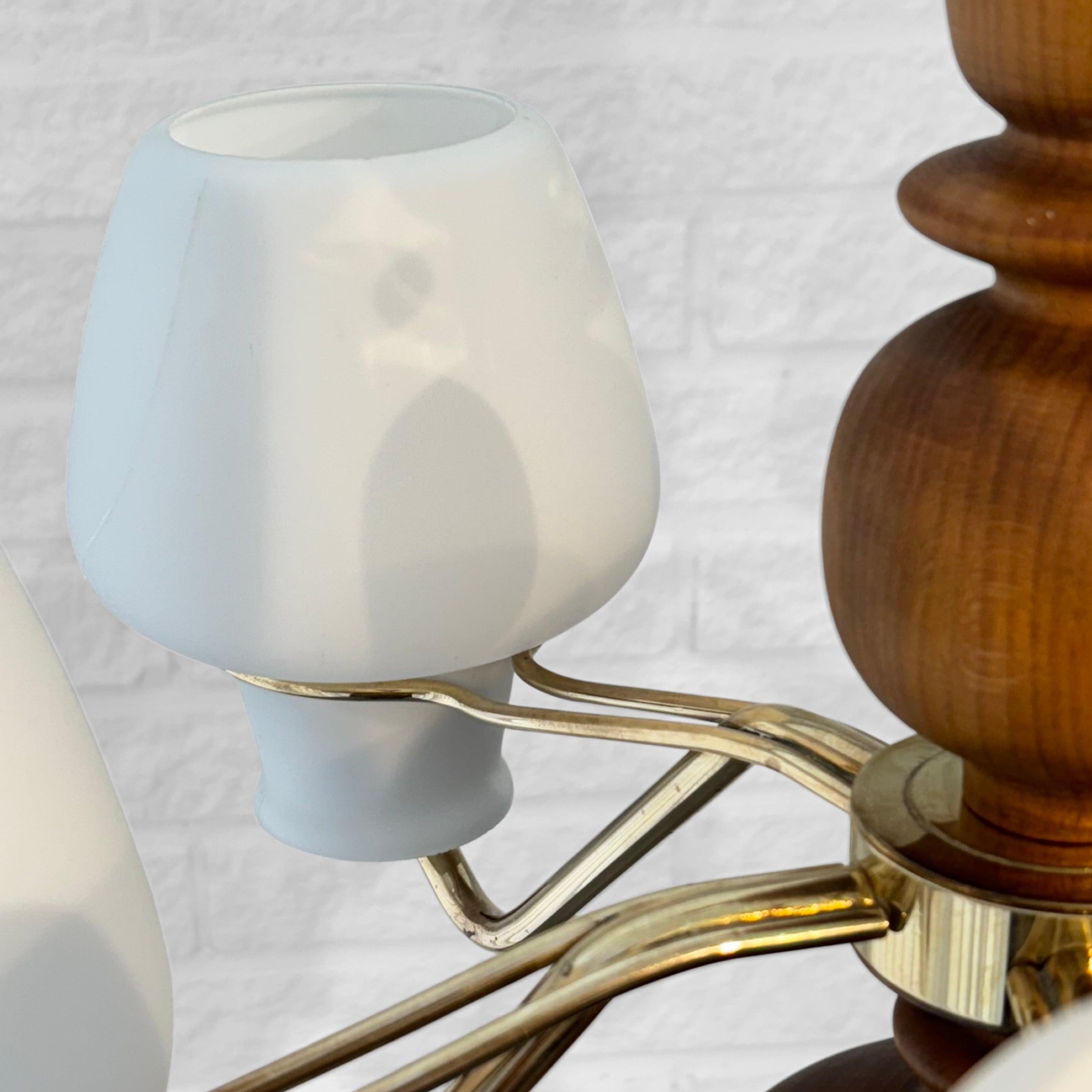 Gunnar Asplund, ASEA, mid century chandelier, brass & oak, Sweden, 1950s For Sale 5