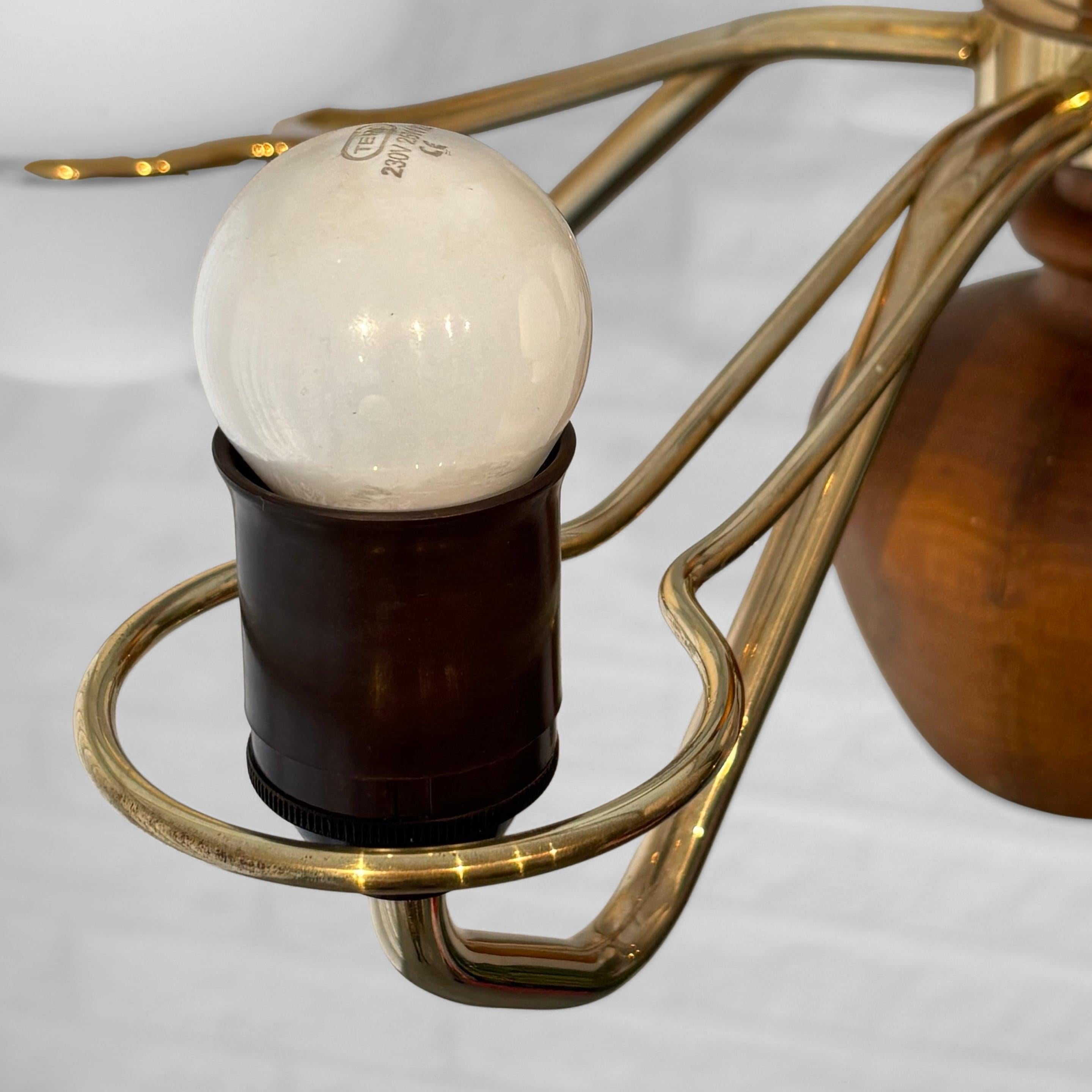 Gunnar Asplund, ASEA, mid century chandelier, brass & oak, Sweden, 1950s For Sale 10