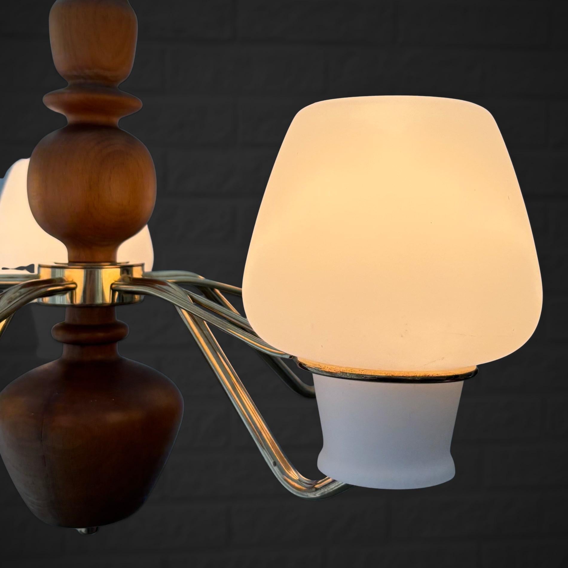 Gunnar Asplund, ASEA, mid century chandelier, brass & oak, Sweden, 1950s For Sale 3