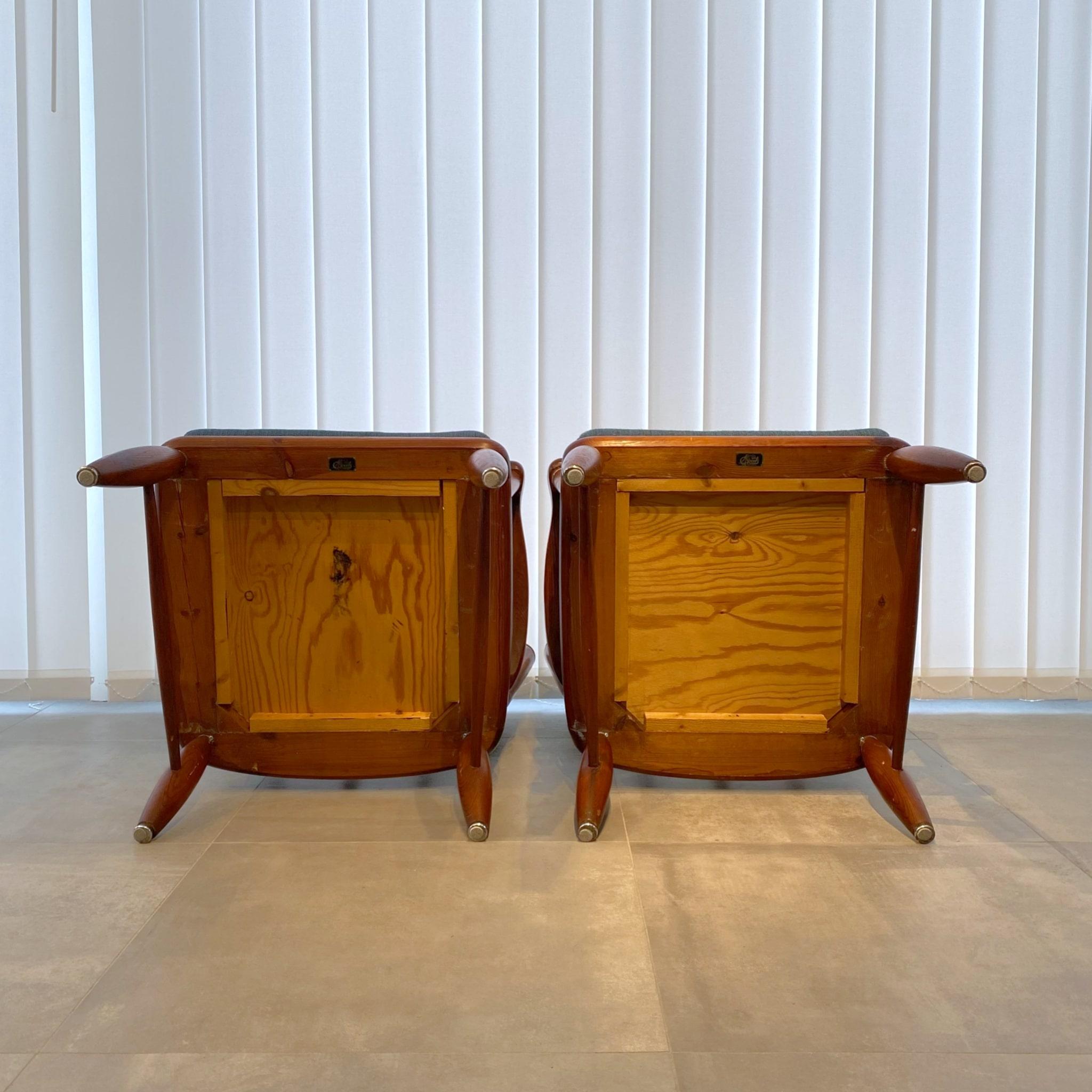 Gunnar Göpert a pair of pine easy chairs Säter, Göperts, Sweden, 1940s For Sale 6