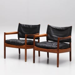 Gunnar Myrstrand : paire de fauteuils en palissandre fabriqués par Källemo, Suède, années 1960.