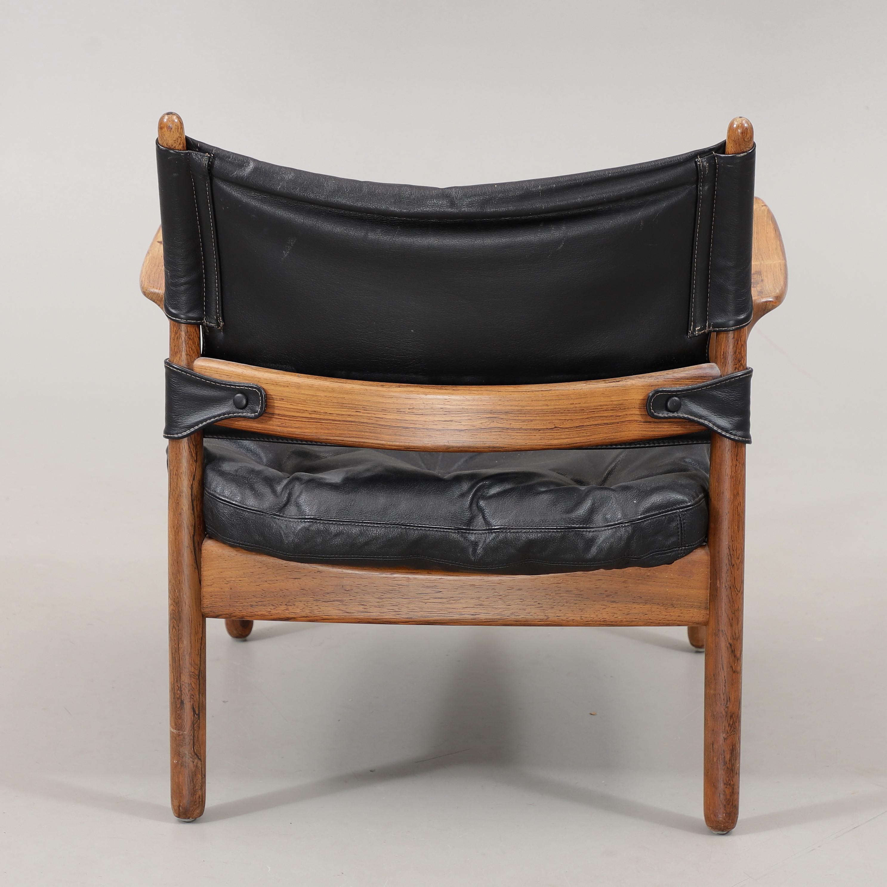 Mid-Century Modern Gunnar Myrstrand rosewood armchair made by  Källemo,  Sweden 1960s. For Sale