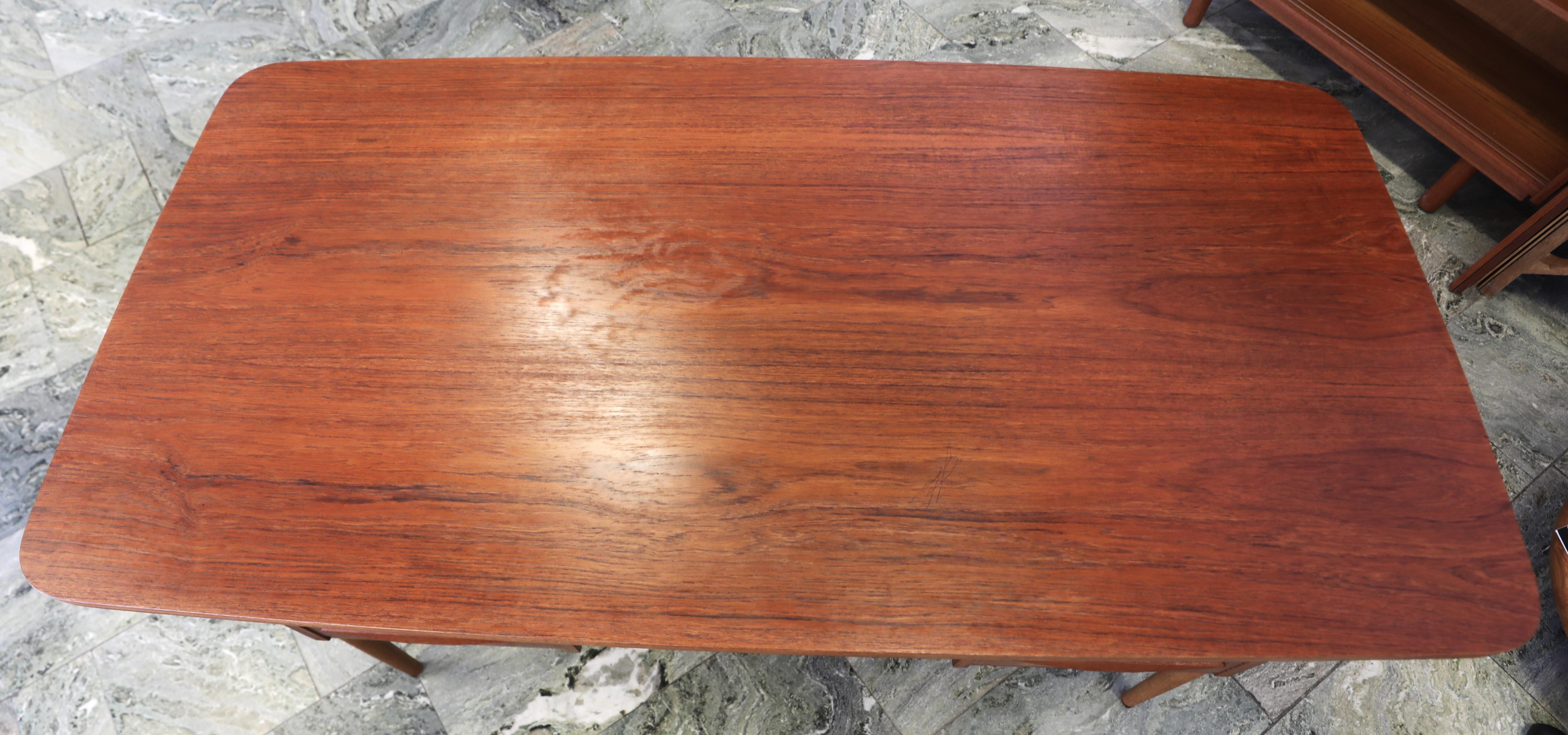 Mid-20th Century Gunnar Nielsen Tibergaard writing desk in teak 1960s