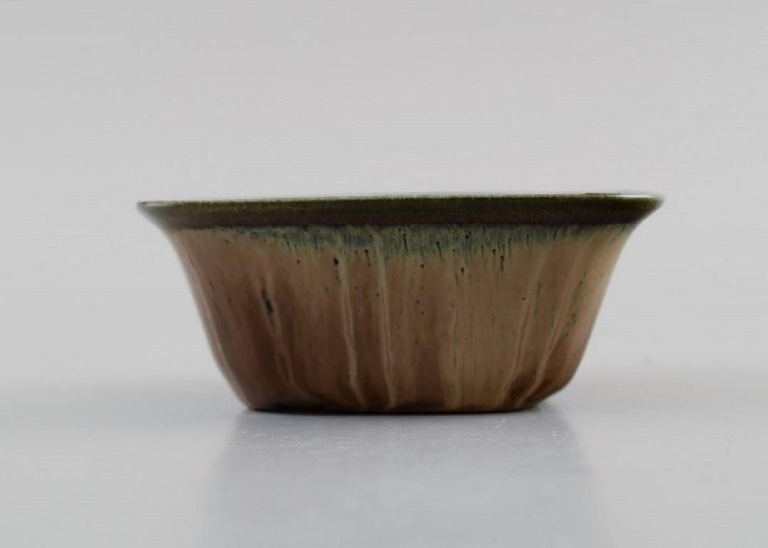 Gunnar Nylund, for Rörstrand, Bowl in Glazed Ceramics In Excellent Condition For Sale In Copenhagen, DK