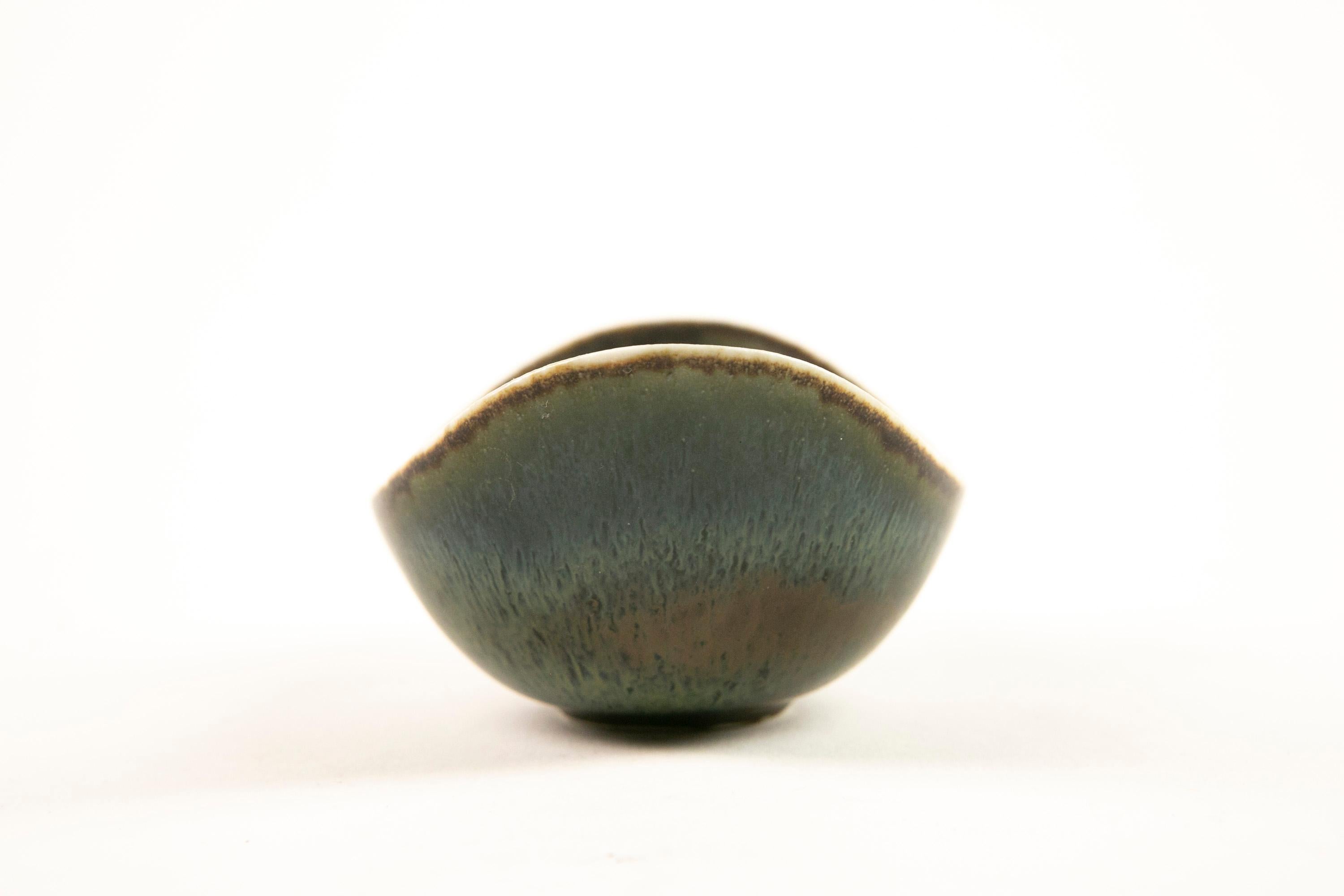 Swedish Gunnar Nylund ARO Stoneware Bowl Blue and  Green Glaze Rorstrand Sweden 1960s For Sale