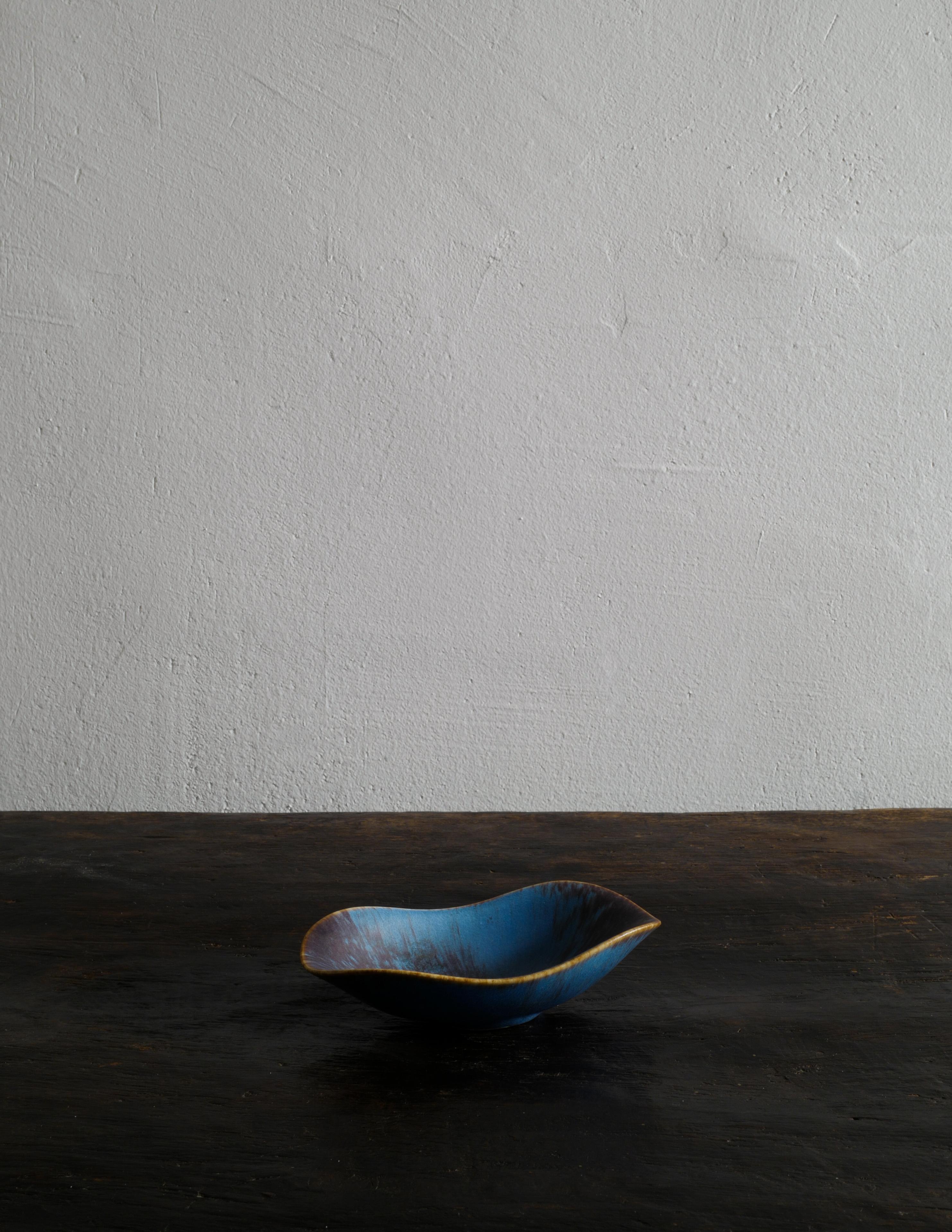 Swedish Gunnar Nylund Blue Brown Mid Century Bowl Produced by Rörstrand in Sweden, 1950s