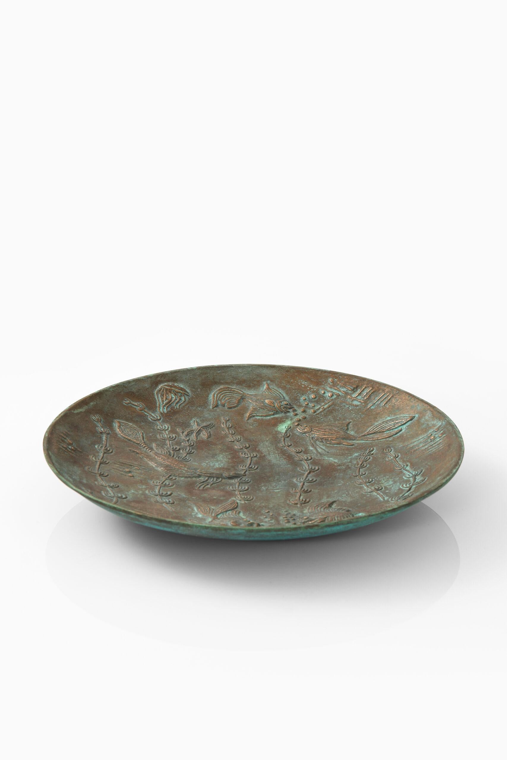 Bronze bowl designed by Gunnar Nylund. Produced in Sweden.