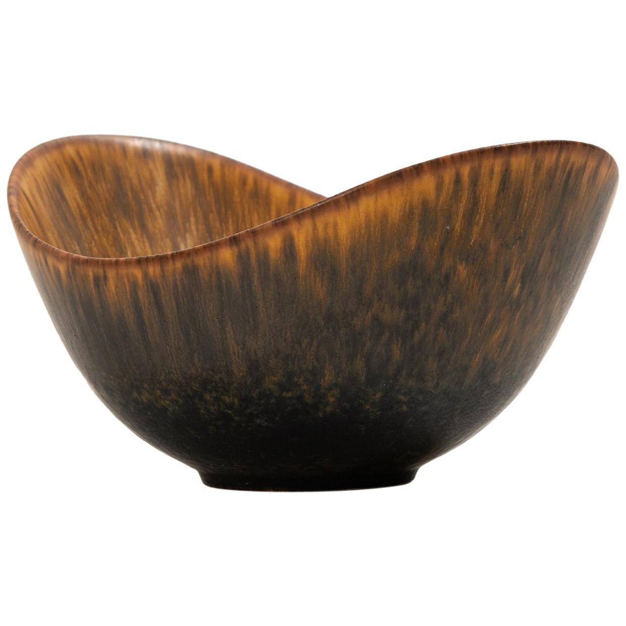 Gunnar Nylund Ceramic Bowl Model ARO Produced by Rörstrand in Sweden