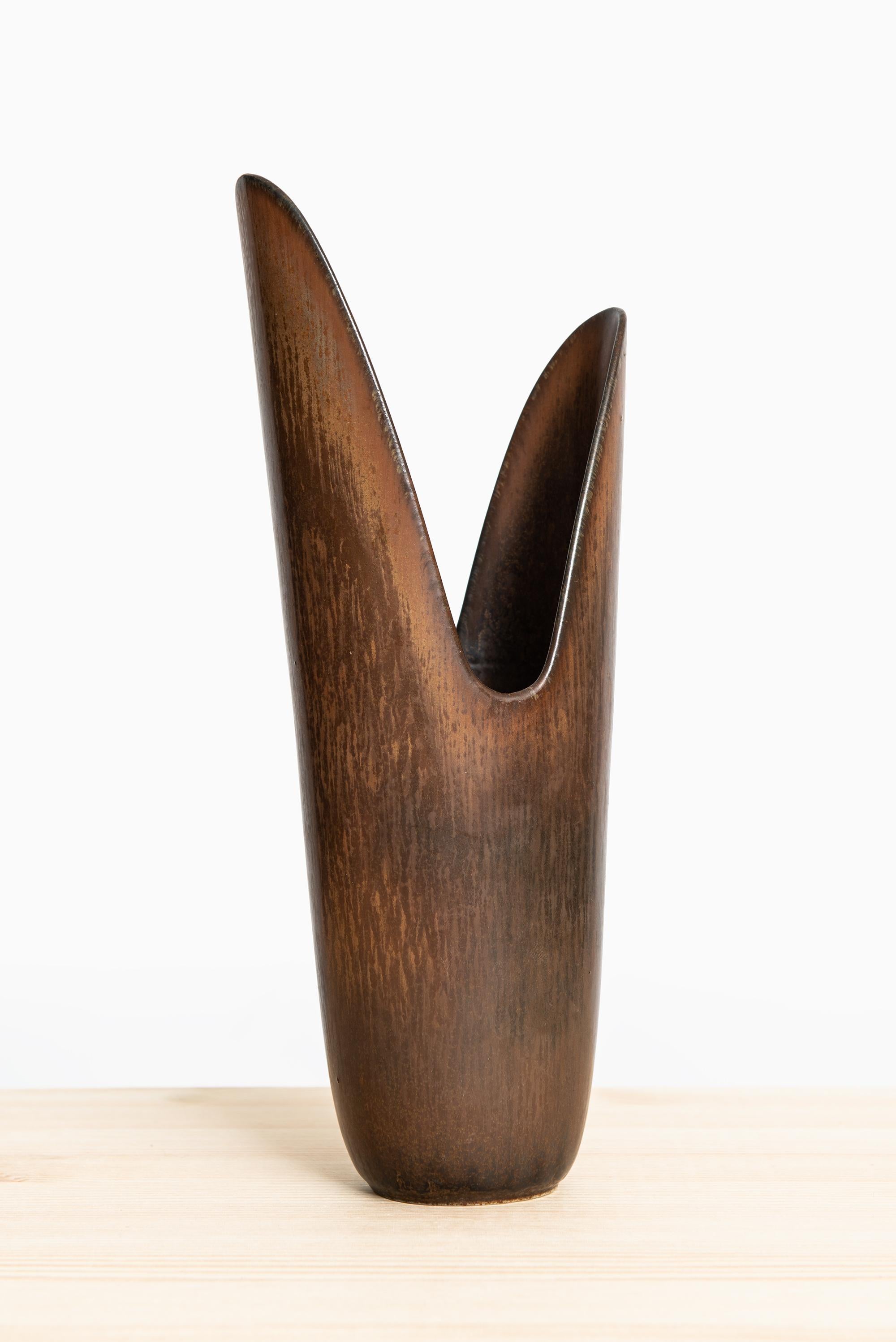 Swedish Gunnar Nylund Ceramic Vase Model ARZ by Rörstrand in Sweden