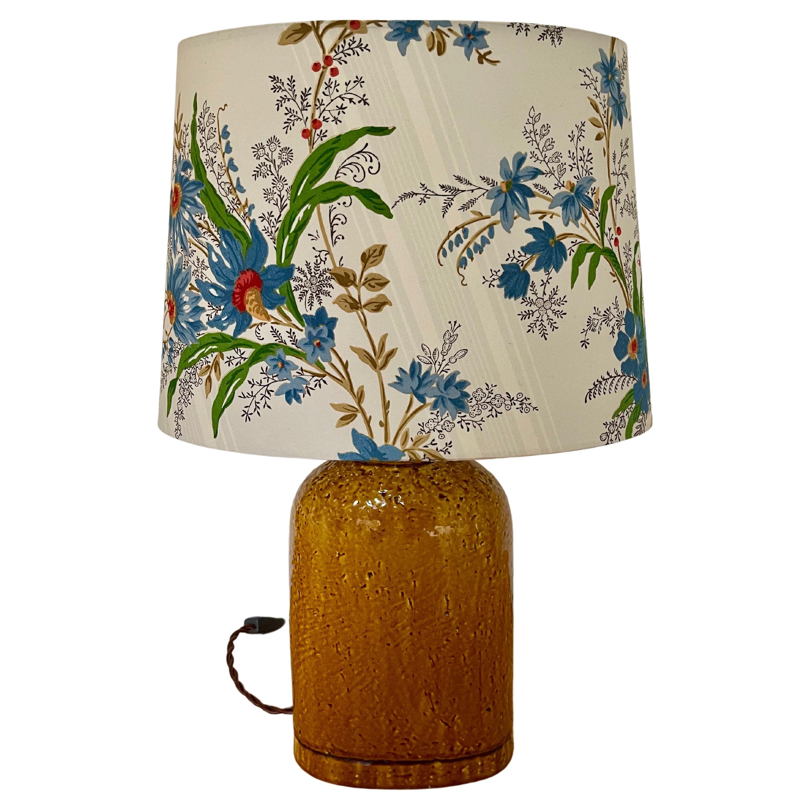 Gunnar Nylund Chamotte Table Lamp in Ochre with Décors Barbares Shade