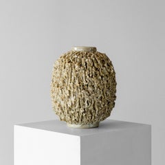 Gunnar Nylund Creme Hedgehog Chamotte Vase für Rörstrand,  Skandinavische Moderne