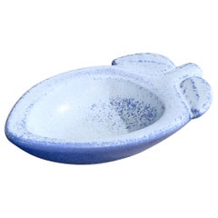 Gunnar Nylund, Dish, Stoneware, Sweden, 1940s