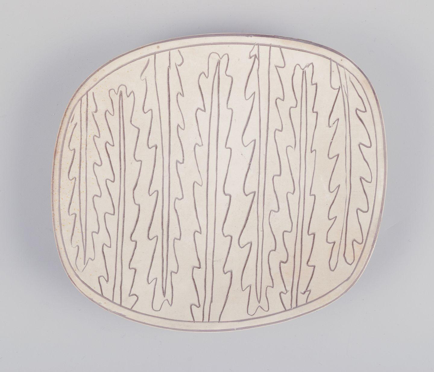 Pre-owned goods are exempt from import duties for U.S. customers. 
Therefore, no import tariffs will be applicable to your purchase.

Gunnar Nylund for Nymølle, Denmark.
Three unique bowls in terracotta.
Various abstract motifs incised on a light
