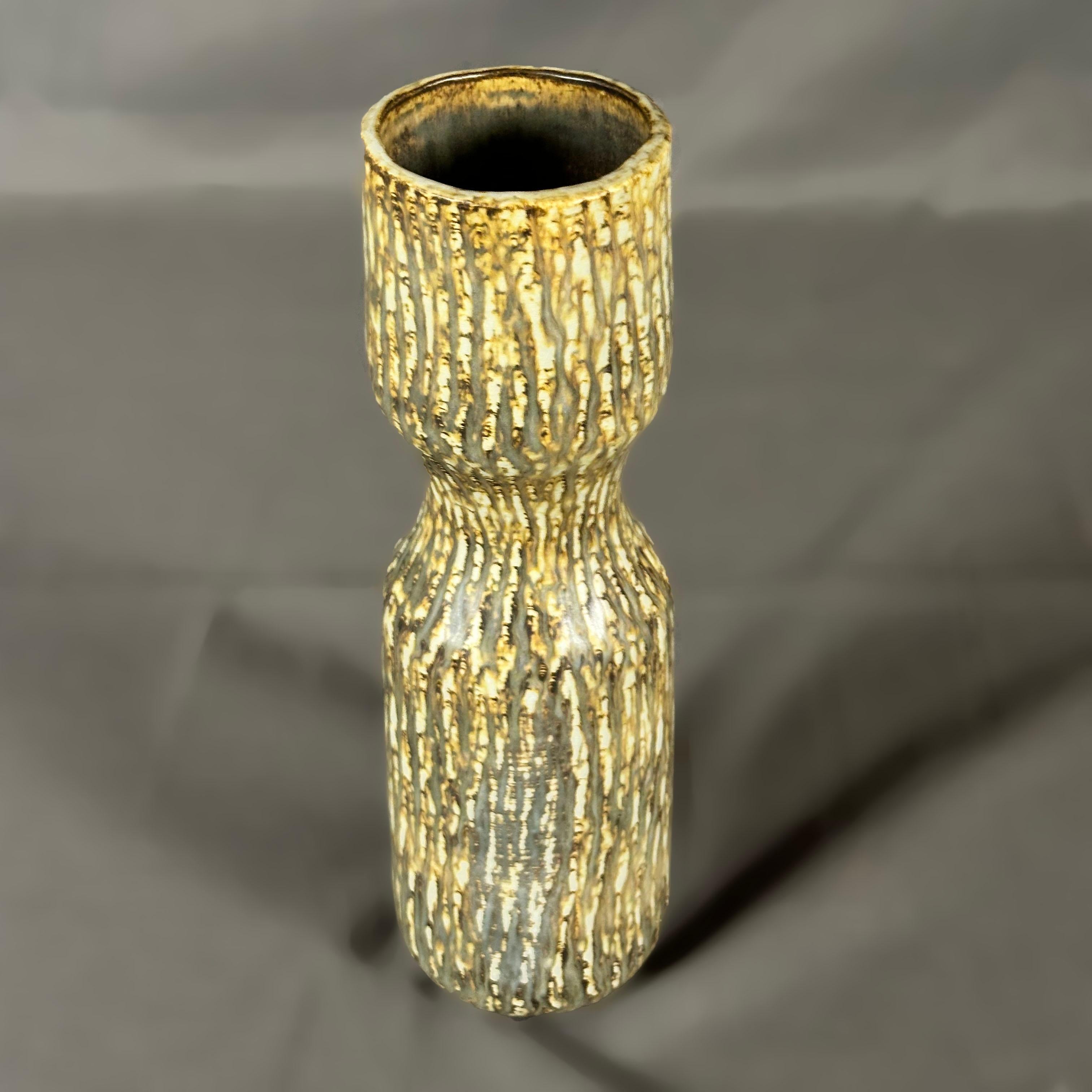 Mid-20th Century Gunnar Nylund for Rörstrand 1965's Model 7 Flower Vase from Rubus Collection For Sale