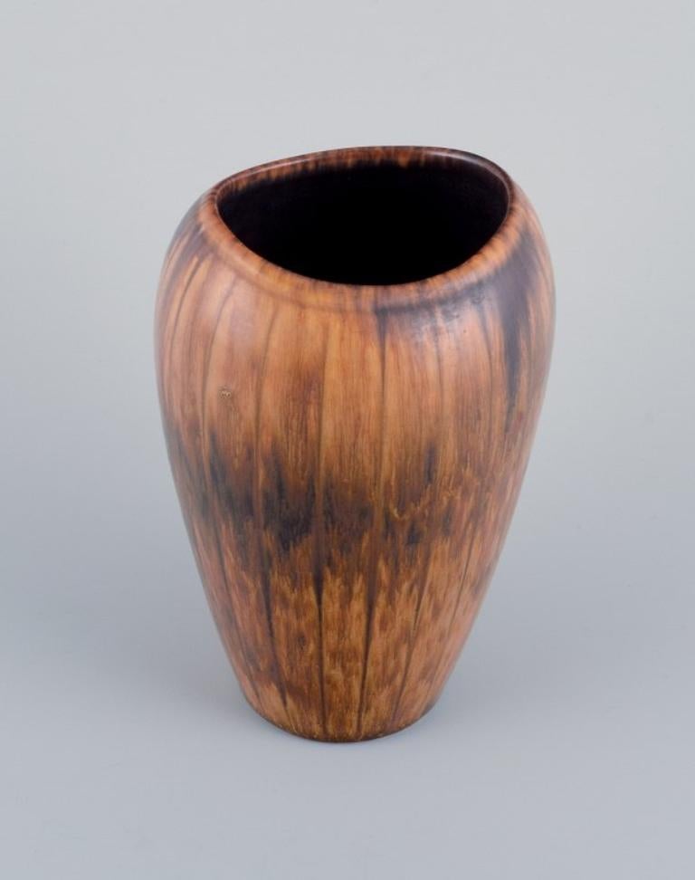 Swedish Gunnar Nylund for Rörstrand, a ceramic vase with a brownish glaze. For Sale