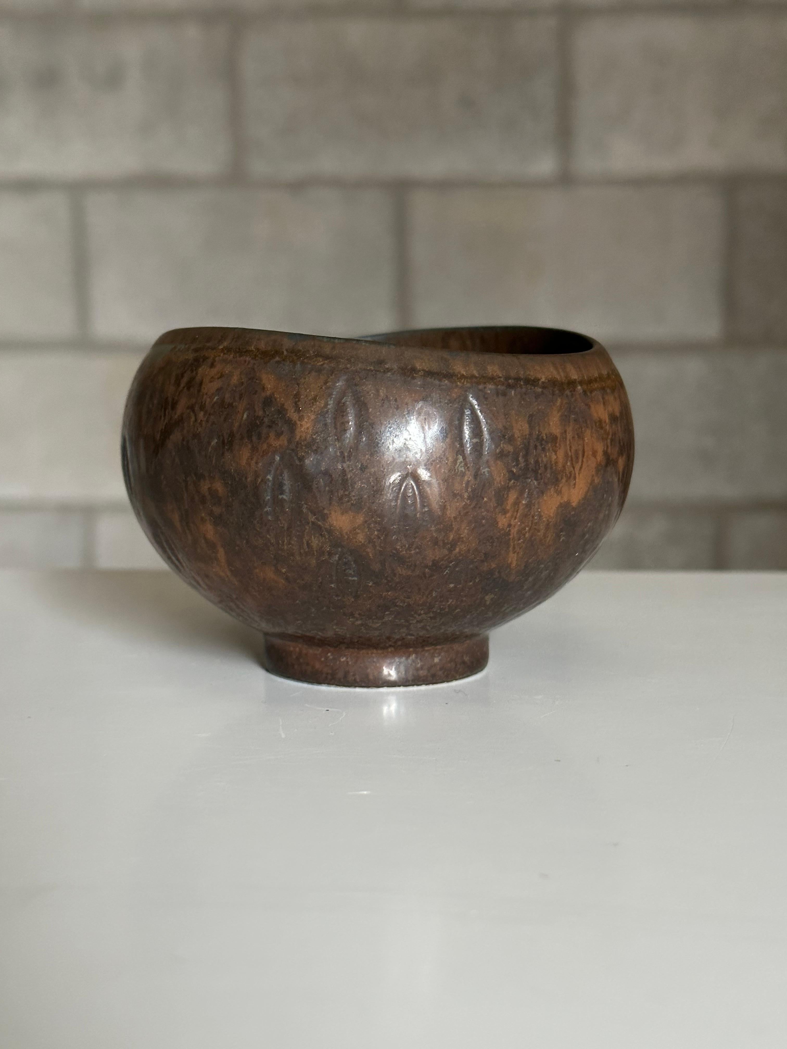 Mid-Century Modern Gunnar Nylund for Rörstrand AUX Bowl, 1950s For Sale