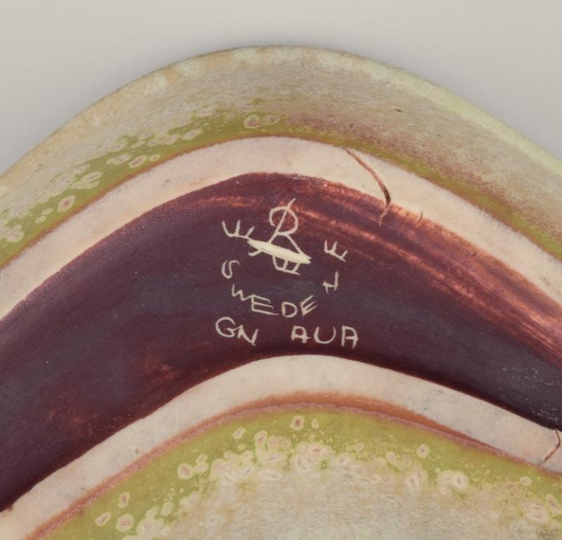 Ceramic Gunnar Nylund for Rörstrand. Boomerang-shaped ceramic bowl. Eggshell glaze. For Sale